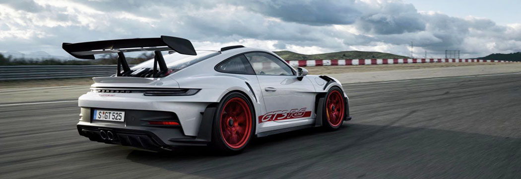 Purpose-built for performance: the new Porsche 911 GT3 RS Purpose-built for performance: the new Porsche 911 GT3 RS
