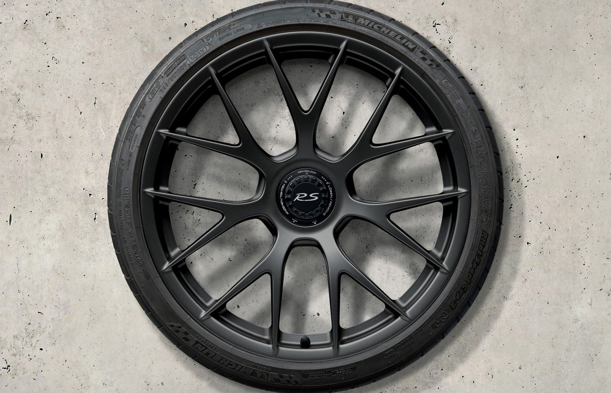 20-Inch Macan Turboホイール、サテンプ ラチナ塗装仕上げ 4本