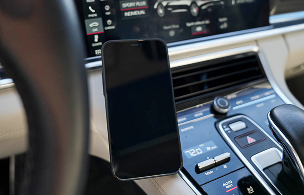 Phone Mount Custom Fit For Porsche Panamera (2024-) A-Tach