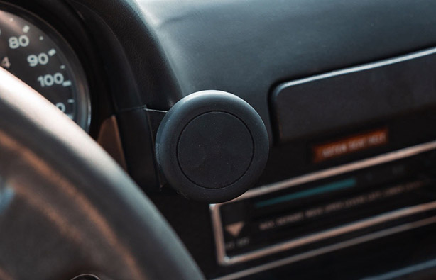 Magnetic Phone Mount - 914 : Suncoast Porsche Parts & Accessories