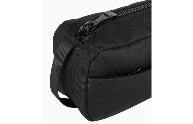 Essential Amenity Case : Suncoast Porsche Parts & Accessories