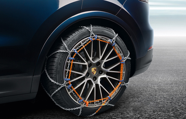 Snow Chains - Cayenne 9Y0 : Suncoast Porsche Parts & Accessories