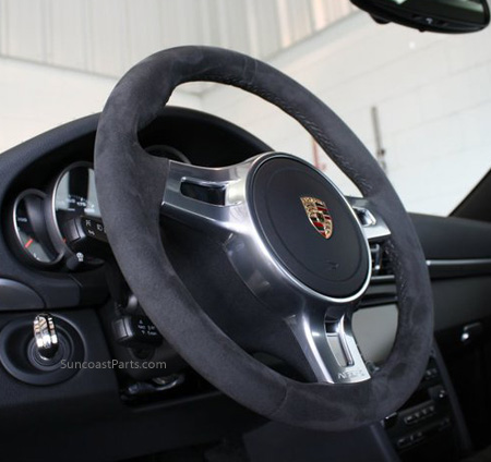 Sport Steering Wheel in Alcantara