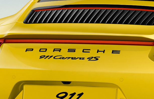 Arriba 42+ imagen porsche carrera badge