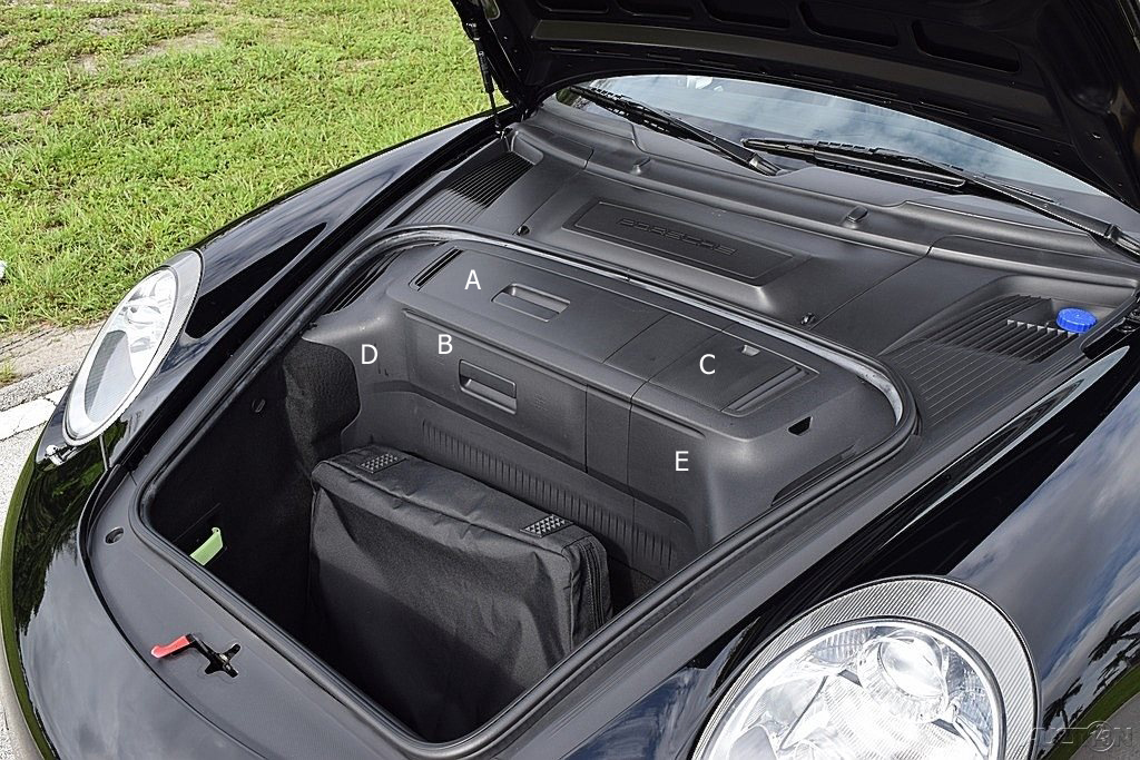 Arriba 86+ imagen porsche 911 carrera trunk