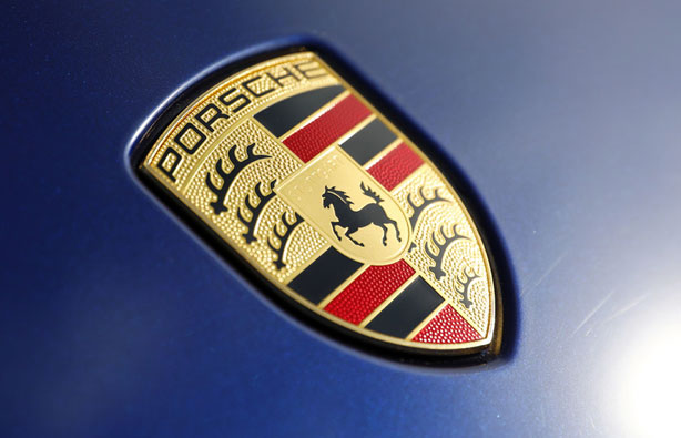 Brand New Genuine Porsche Bonnet Badge Hood Crest Emblem 9P1853611  9P1.853.611